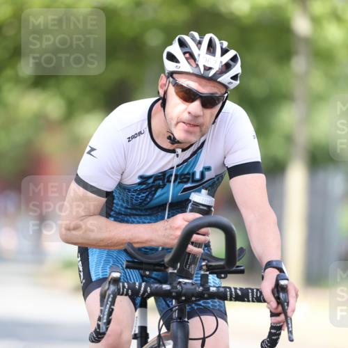 11.08.2024 - GEWOBA Citytriathlon Bremen H.Heesch http://msf.ph/oto/6778001 11.08.2024 11:46:15 Radfahren 755, 757, 773, 775, 806, 839, 843, 853, 954, 962 meine-sportfotos.de