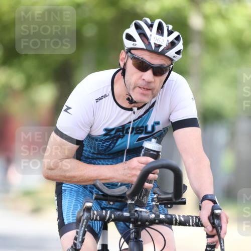 11.08.2024 - GEWOBA Citytriathlon Bremen H.Heesch http://msf.ph/oto/6778003 11.08.2024 11:46:15 Radfahren 755, 757, 773, 775, 806, 839, 843, 853, 954, 962 meine-sportfotos.de