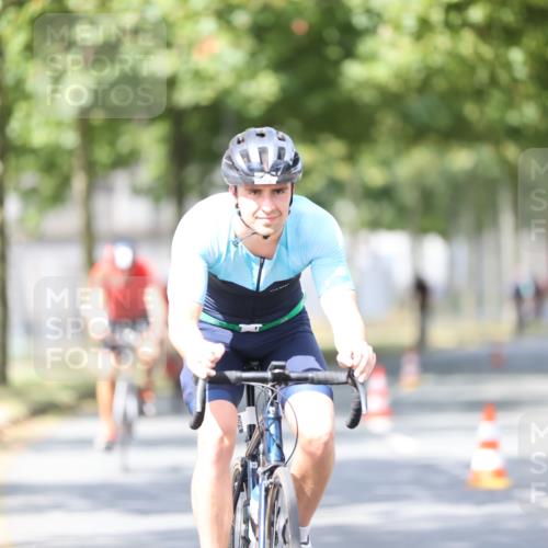 11.08.2024 - GEWOBA Citytriathlon Bremen H.Heesch http://msf.ph/oto/6778138 11.08.2024 11:46:29 Radfahren 703, 757, 768, 773, 839, 843, 942 meine-sportfotos.de
