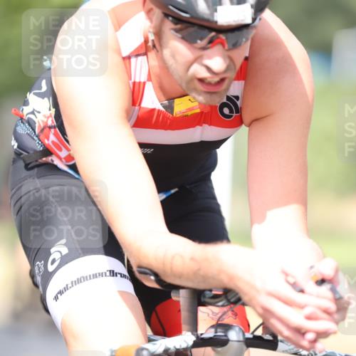 11.08.2024 - GEWOBA Citytriathlon Bremen H.Heesch http://msf.ph/oto/6778599 11.08.2024 11:46:57 Radfahren 903 meine-sportfotos.de
