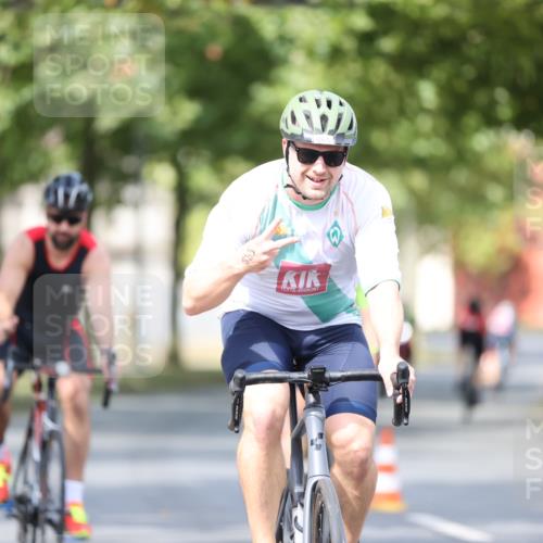 11.08.2024 - GEWOBA Citytriathlon Bremen H.Heesch http://msf.ph/oto/6778652 11.08.2024 11:47:21 Radfahren 752, 779, 800, 860, 864, 865 meine-sportfotos.de