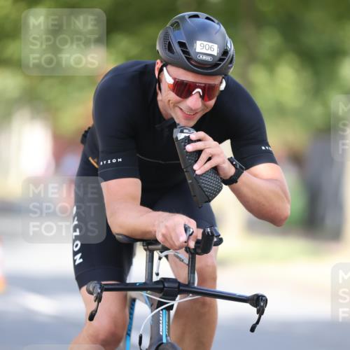 11.08.2024 - GEWOBA Citytriathlon Bremen H.Heesch http://msf.ph/oto/6779677 11.08.2024 11:47:59 Radfahren 760, 832, 906, 907, 918, 924, 928 meine-sportfotos.de