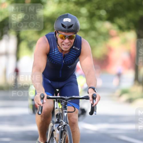 11.08.2024 - GEWOBA Citytriathlon Bremen H.Heesch http://msf.ph/oto/6780540 11.08.2024 11:48:33 Radfahren 787, 829, 847, 851, 870, 886, 939, 1025 meine-sportfotos.de
