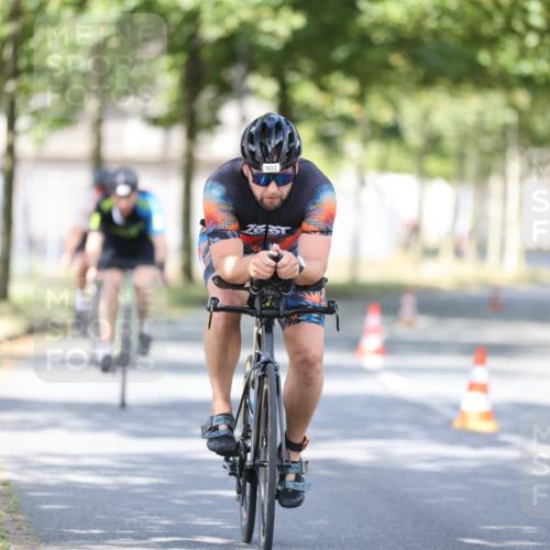 11.08.2024 - GEWOBA Citytriathlon Bremen H.Heesch http://msf.ph/oto/6780904 11.08.2024 11:48:59 Radfahren 792, 848, 901, 920 meine-sportfotos.de