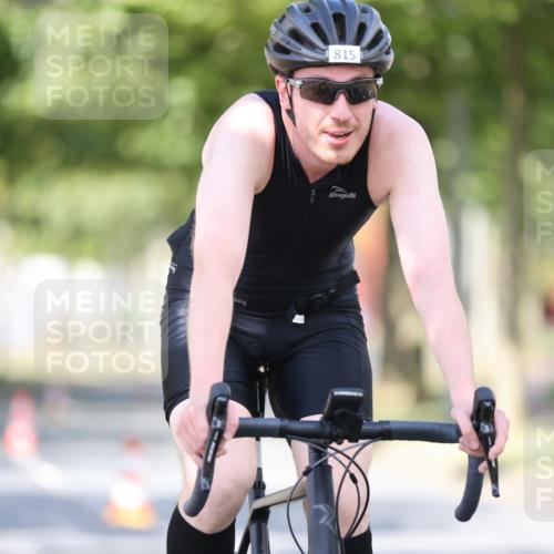 11.08.2024 - GEWOBA Citytriathlon Bremen H.Heesch http://msf.ph/oto/6781317 11.08.2024 11:49:34 Radfahren 815, 866, 894, 949 meine-sportfotos.de