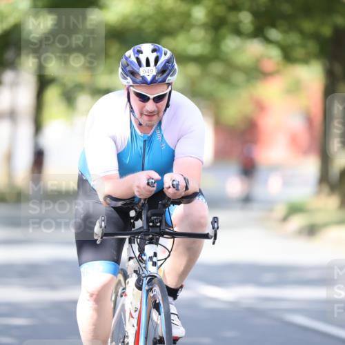 11.08.2024 - GEWOBA Citytriathlon Bremen H.Heesch http://msf.ph/oto/6781392 11.08.2024 11:49:41 Radfahren 815, 949 meine-sportfotos.de