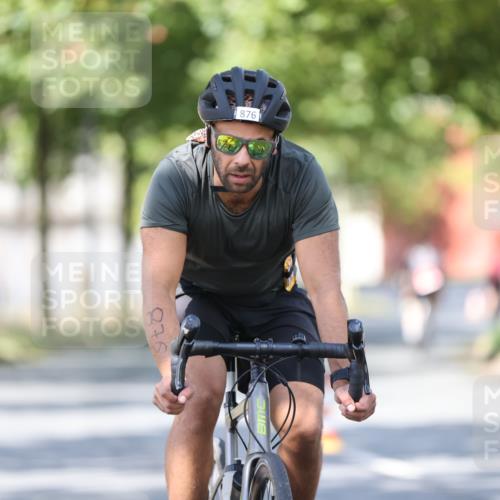 11.08.2024 - GEWOBA Citytriathlon Bremen H.Heesch http://msf.ph/oto/6782687 11.08.2024 11:51:38 Radfahren 793, 797, 817, 876, 993, 1034 meine-sportfotos.de
