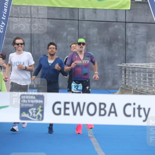 11.08.2024 - GEWOBA Citytriathlon Bremen Lena Gebhardt http://msf.ph/oto/6785767 11.08.2024 11:02:52 Ziel 63, 72 meine-sportfotos.de