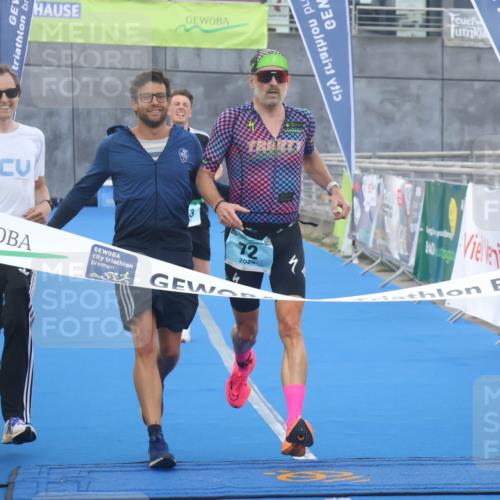 11.08.2024 - GEWOBA Citytriathlon Bremen Lena Gebhardt http://msf.ph/oto/6785836 11.08.2024 11:02:55 Ziel 63, 72 meine-sportfotos.de