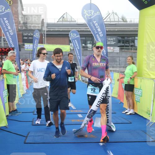11.08.2024 - GEWOBA Citytriathlon Bremen Lena Gebhardt http://msf.ph/oto/6785885 11.08.2024 11:02:56 Ziel 63, 72 meine-sportfotos.de