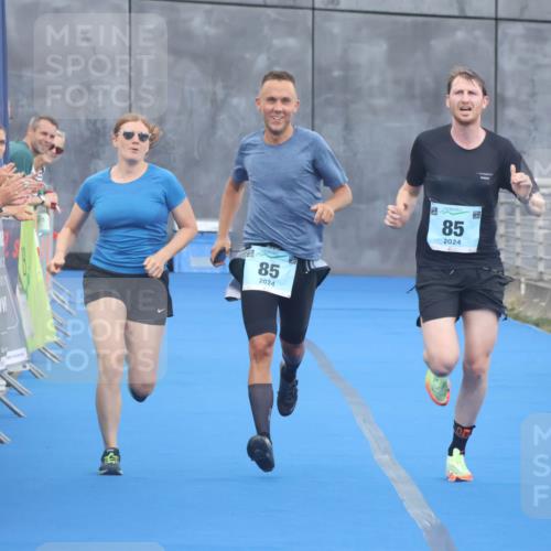 11.08.2024 - GEWOBA Citytriathlon Bremen Lena Gebhardt http://msf.ph/oto/6786125 11.08.2024 11:03:31 Ziel 85 meine-sportfotos.de