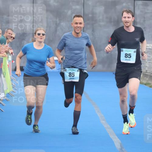 11.08.2024 - GEWOBA Citytriathlon Bremen Lena Gebhardt http://msf.ph/oto/6786131 11.08.2024 11:03:32 Ziel 85 meine-sportfotos.de