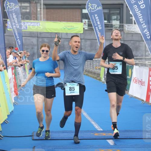 11.08.2024 - GEWOBA Citytriathlon Bremen Lena Gebhardt http://msf.ph/oto/6786169 11.08.2024 11:03:34 Ziel 85 meine-sportfotos.de