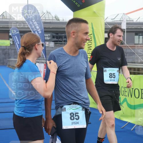 11.08.2024 - GEWOBA Citytriathlon Bremen Lena Gebhardt http://msf.ph/oto/6786217 11.08.2024 11:03:38 Ziel 85 meine-sportfotos.de