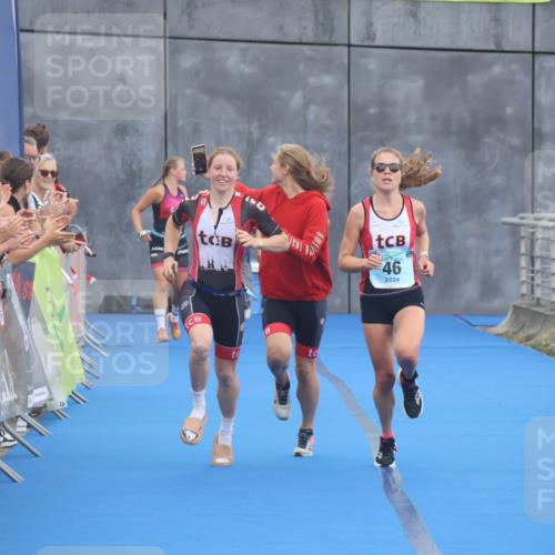 11.08.2024 - GEWOBA Citytriathlon Bremen Lena Gebhardt http://msf.ph/oto/6786237 11.08.2024 11:04:55 Ziel 46, 105 meine-sportfotos.de