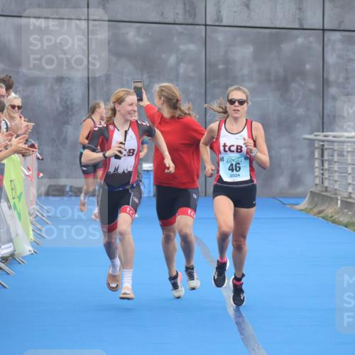 11.08.2024 - GEWOBA Citytriathlon Bremen Lena Gebhardt http://msf.ph/oto/6786239 11.08.2024 11:04:55 Ziel 46, 105 meine-sportfotos.de