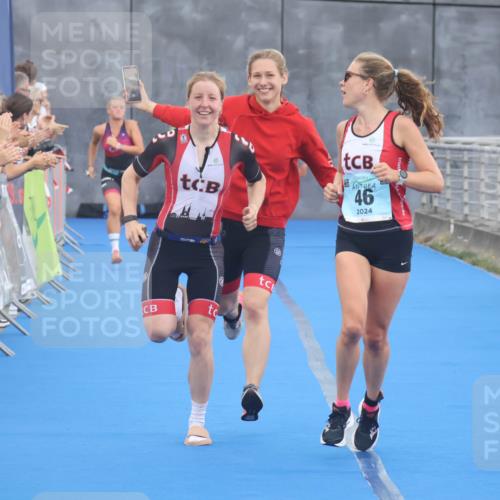 11.08.2024 - GEWOBA Citytriathlon Bremen Lena Gebhardt http://msf.ph/oto/6786260 11.08.2024 11:04:57 Ziel 46, 105 meine-sportfotos.de