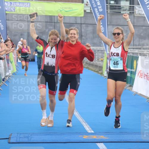 11.08.2024 - GEWOBA Citytriathlon Bremen Lena Gebhardt http://msf.ph/oto/6786293 11.08.2024 11:04:58 Ziel 46, 105 meine-sportfotos.de