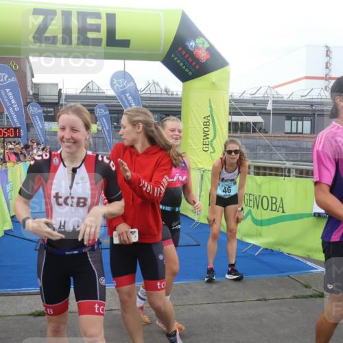 11.08.2024 - GEWOBA Citytriathlon Bremen Lena Gebhardt http://msf.ph/oto/6786391 11.08.2024 11:05:04 Ziel 46, 105 meine-sportfotos.de