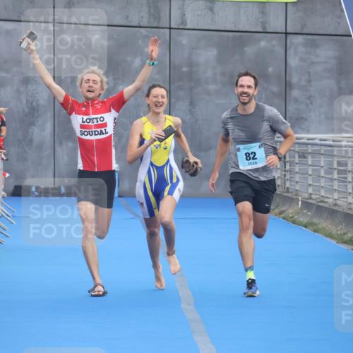 11.08.2024 - GEWOBA Citytriathlon Bremen Lena Gebhardt http://msf.ph/oto/6786582 11.08.2024 11:09:06 Ziel 82 meine-sportfotos.de