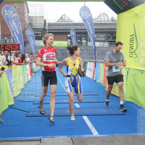 11.08.2024 - GEWOBA Citytriathlon Bremen Lena Gebhardt http://msf.ph/oto/6786622 11.08.2024 11:09:11 Ziel 82 meine-sportfotos.de