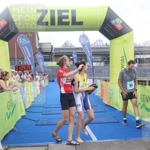 11.08.2024 - GEWOBA Citytriathlon Bremen Lena Gebhardt http://msf.ph/oto/6786631 11.08.2024 11:09:12 Ziel 82 meine-sportfotos.de