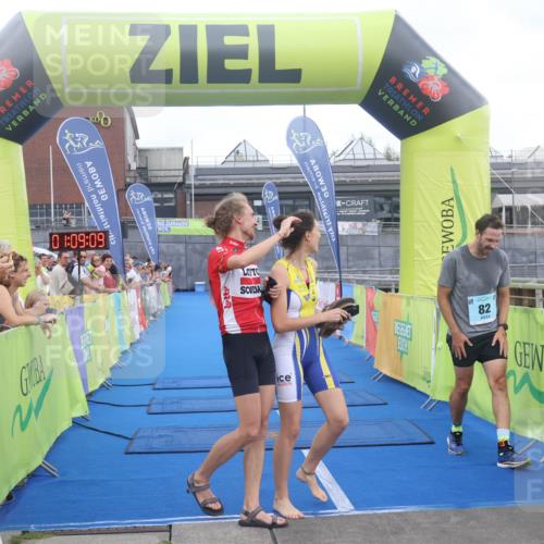 11.08.2024 - GEWOBA Citytriathlon Bremen Lena Gebhardt http://msf.ph/oto/6786632 11.08.2024 11:09:12 Ziel 82 meine-sportfotos.de