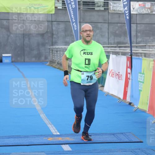 11.08.2024 - GEWOBA Citytriathlon Bremen Lena Gebhardt http://msf.ph/oto/6786658 11.08.2024 11:09:31 Ziel 79 meine-sportfotos.de
