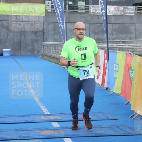 11.08.2024 - GEWOBA Citytriathlon Bremen Lena Gebhardt http://msf.ph/oto/6786662 11.08.2024 11:09:31 Ziel 79 meine-sportfotos.de