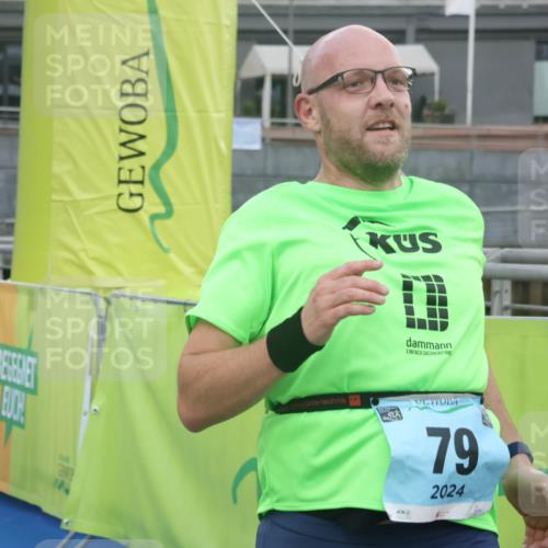 11.08.2024 - GEWOBA Citytriathlon Bremen Lena Gebhardt http://msf.ph/oto/6786672 11.08.2024 11:09:33 Ziel 79 meine-sportfotos.de