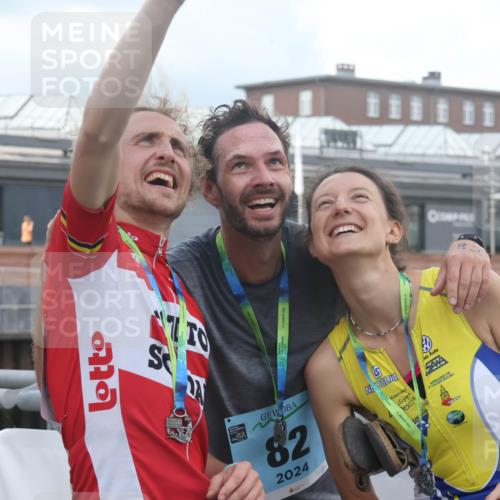 11.08.2024 - GEWOBA Citytriathlon Bremen Lena Gebhardt http://msf.ph/oto/6786676 11.08.2024 11:09:52 Ziel 58, 62 meine-sportfotos.de