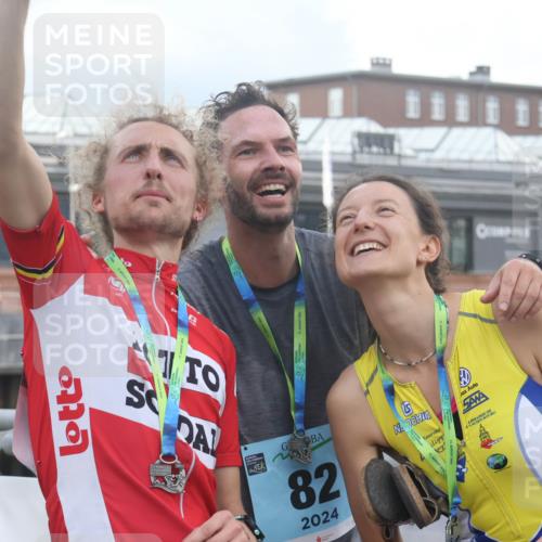 11.08.2024 - GEWOBA Citytriathlon Bremen Lena Gebhardt http://msf.ph/oto/6786680 11.08.2024 11:09:52 Ziel 58, 62 meine-sportfotos.de