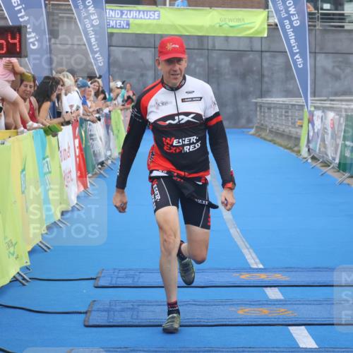 11.08.2024 - GEWOBA Citytriathlon Bremen Lena Gebhardt http://msf.ph/oto/6786698 11.08.2024 11:09:57 Ziel 58, 62 meine-sportfotos.de