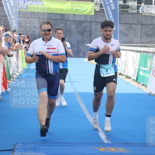 11.08.2024 - GEWOBA Citytriathlon Bremen Lena Gebhardt http://msf.ph/oto/6786895 11.08.2024 11:12:37 Ziel 1, 16 meine-sportfotos.de