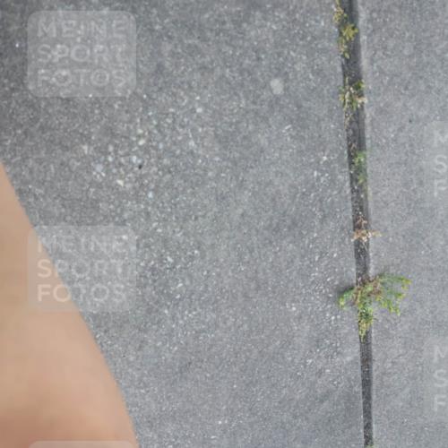 11.08.2024 - GEWOBA Citytriathlon Bremen Lena Gebhardt http://msf.ph/oto/6786965 11.08.2024 11:12:45 Ziel 1 meine-sportfotos.de