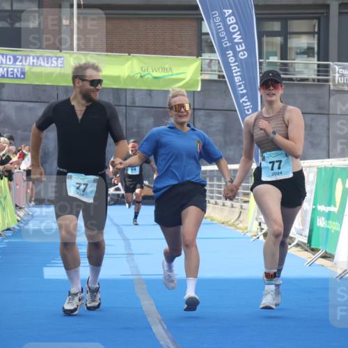 11.08.2024 - GEWOBA Citytriathlon Bremen Lena Gebhardt http://msf.ph/oto/6787044 11.08.2024 11:14:01 Ziel 64, 77 meine-sportfotos.de