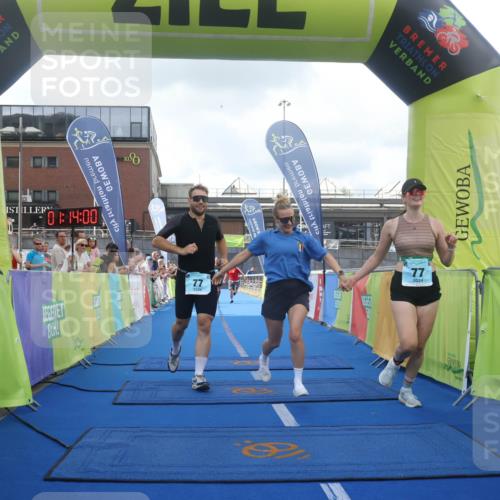 11.08.2024 - GEWOBA Citytriathlon Bremen Lena Gebhardt http://msf.ph/oto/6787068 11.08.2024 11:14:03 Ziel 64, 77 meine-sportfotos.de