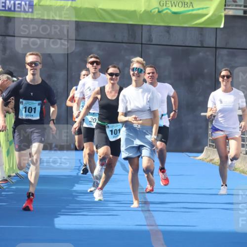 11.08.2024 - GEWOBA Citytriathlon Bremen Lena Gebhardt http://msf.ph/oto/6787173 11.08.2024 11:14:32 Ziel 20, 33, 101 meine-sportfotos.de