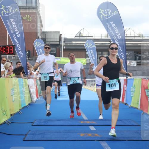 11.08.2024 - GEWOBA Citytriathlon Bremen Lena Gebhardt http://msf.ph/oto/6787199 11.08.2024 11:14:36 Ziel 20, 33, 101 meine-sportfotos.de