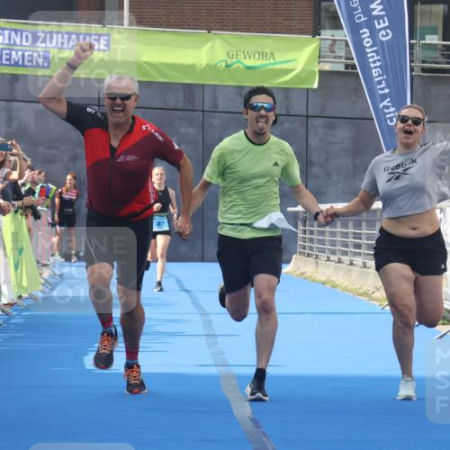 11.08.2024 - GEWOBA Citytriathlon Bremen Lena Gebhardt http://msf.ph/oto/6787319 11.08.2024 11:15:39 Ziel 87, 114 meine-sportfotos.de