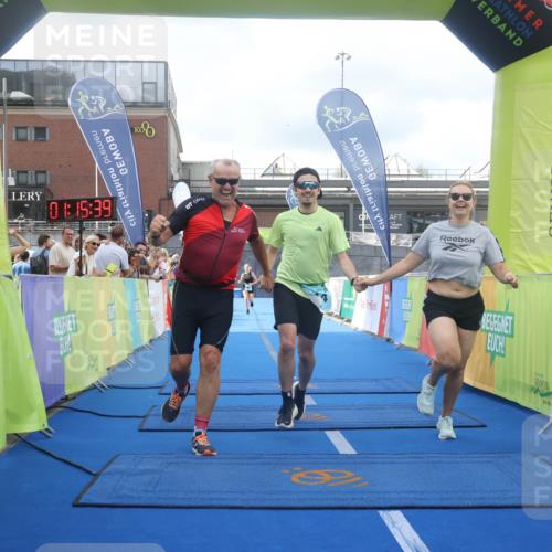 11.08.2024 - GEWOBA Citytriathlon Bremen Lena Gebhardt http://msf.ph/oto/6787339 11.08.2024 11:15:42 Ziel 87, 114 meine-sportfotos.de