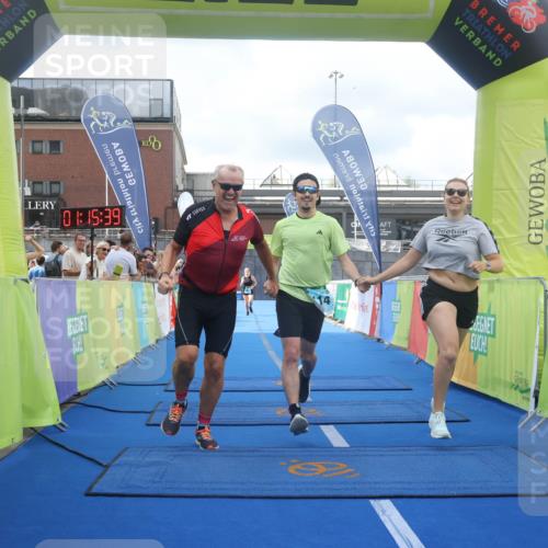 11.08.2024 - GEWOBA Citytriathlon Bremen Lena Gebhardt http://msf.ph/oto/6787341 11.08.2024 11:15:42 Ziel 87, 114 meine-sportfotos.de