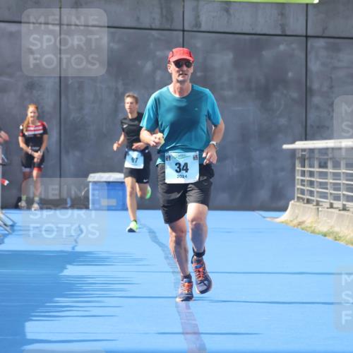 11.08.2024 - GEWOBA Citytriathlon Bremen Lena Gebhardt http://msf.ph/oto/6787706 11.08.2024 11:17:51 Ziel 34, 97 meine-sportfotos.de