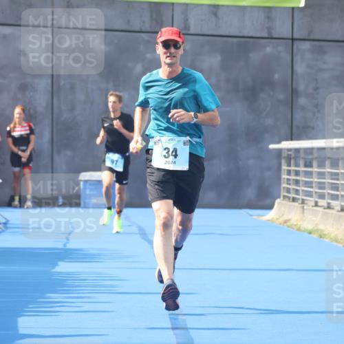11.08.2024 - GEWOBA Citytriathlon Bremen Lena Gebhardt http://msf.ph/oto/6787708 11.08.2024 11:17:51 Ziel 34, 97 meine-sportfotos.de