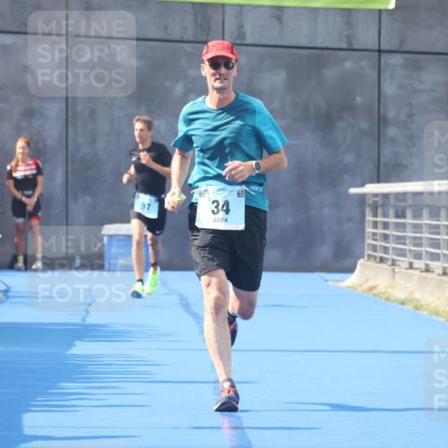 11.08.2024 - GEWOBA Citytriathlon Bremen Lena Gebhardt http://msf.ph/oto/6787709 11.08.2024 11:17:52 Ziel 34, 97 meine-sportfotos.de