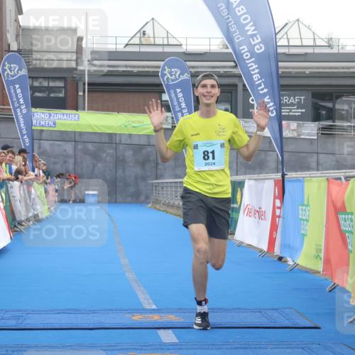 11.08.2024 - GEWOBA Citytriathlon Bremen Lena Gebhardt http://msf.ph/oto/6787925 11.08.2024 11:19:09 Ziel 81 meine-sportfotos.de