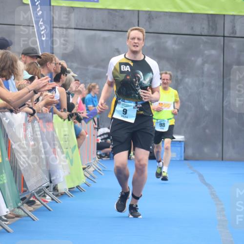 11.08.2024 - GEWOBA Citytriathlon Bremen Lena Gebhardt http://msf.ph/oto/6787942 11.08.2024 11:19:20 Ziel 9, 98 meine-sportfotos.de