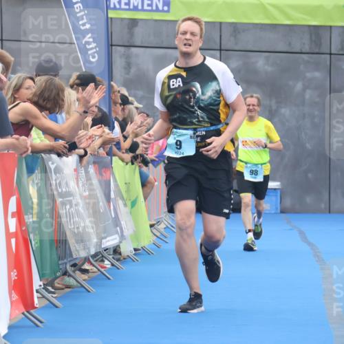 11.08.2024 - GEWOBA Citytriathlon Bremen Lena Gebhardt http://msf.ph/oto/6787947 11.08.2024 11:19:21 Ziel 9, 98 meine-sportfotos.de