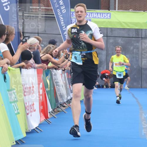 11.08.2024 - GEWOBA Citytriathlon Bremen Lena Gebhardt http://msf.ph/oto/6787948 11.08.2024 11:19:22 Ziel 9, 98 meine-sportfotos.de