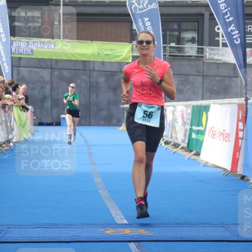 11.08.2024 - GEWOBA Citytriathlon Bremen Lena Gebhardt http://msf.ph/oto/6788118 11.08.2024 11:20:08 Ziel 4, 56 meine-sportfotos.de